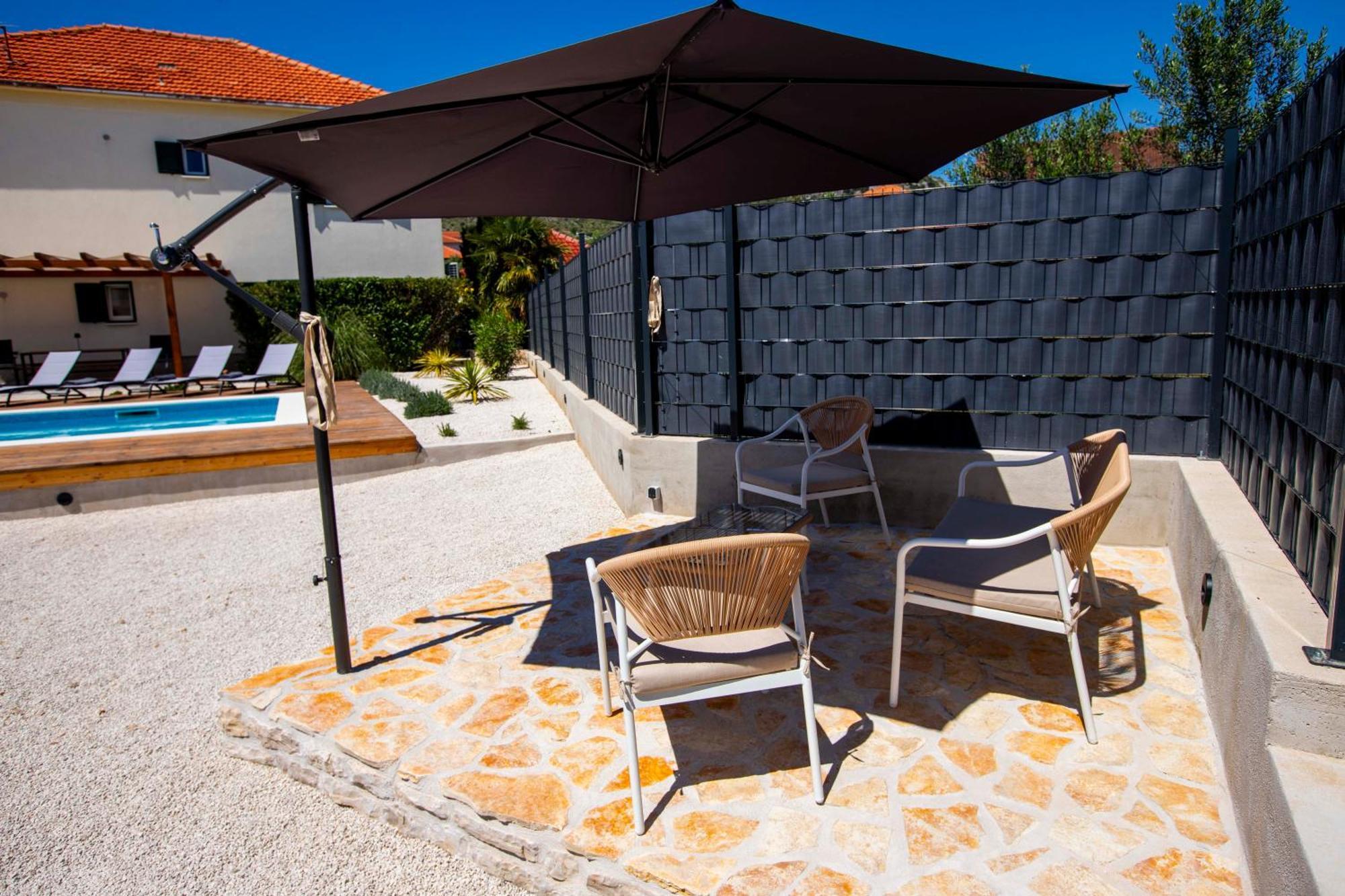 Apartment Laura Trogir Zewnętrze zdjęcie